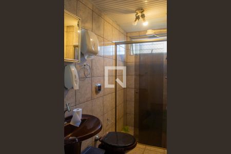 Banheiro  de apartamento para alugar com 1 quarto, 42m² em Tristeza, Porto Alegre