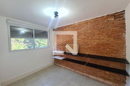 Closet do quarto de casa para alugar com 2 quartos, 100m² em Vila Graciosa, São Paulo