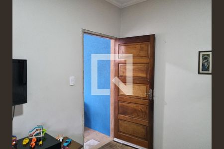 Sala de casa para alugar com 2 quartos, 73m² em Vila Marieta, Campinas