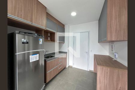 Sala/Cozinha de apartamento para alugar com 1 quarto, 35m² em Campo Belo, São Paulo