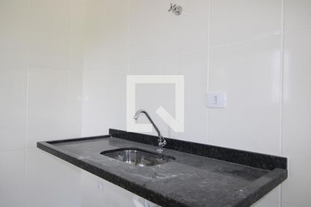 Sala/Cozinha e área de serviço de apartamento à venda com 2 quartos, 39m² em Parque das Paineiras, São Paulo
