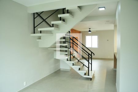 Sala de casa de condomínio para alugar com 3 quartos, 234m² em Jardim da Glória, Cotia
