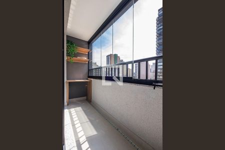 Studio - Varanda de kitnet/studio para alugar com 1 quarto, 25m² em Pinheiros, São Paulo