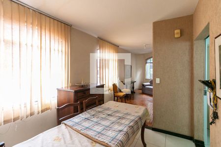 Sala de apartamento para alugar com 3 quartos, 90m² em Serra, Belo Horizonte