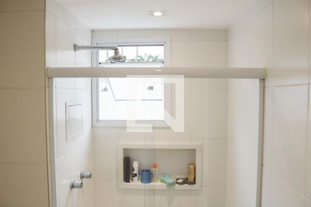 Banheiro da Suíte de apartamento à venda com 3 quartos, 132m² em Vila Ester (zona Norte), São Paulo