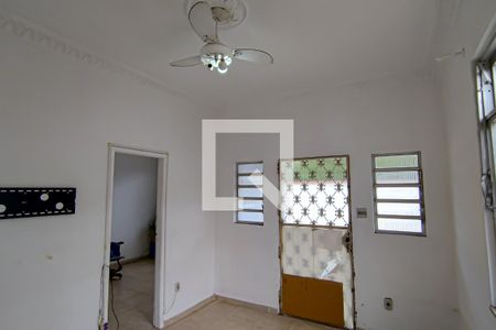 sala de casa para alugar com 5 quartos, 550m² em Pechincha, Rio de Janeiro