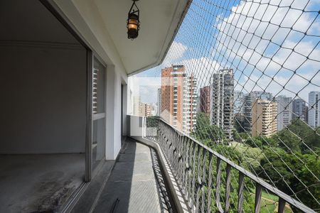 Varanda de apartamento à venda com 4 quartos, 119m² em Vila Suzana, São Paulo