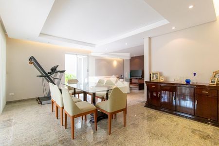 Sala de Jantar de casa de condomínio para alugar com 5 quartos, 400m² em Uberaba, Curitiba