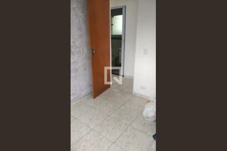 Quarto 1 de apartamento à venda com 2 quartos, 47m² em Parque Pinheiros, Taboão da Serra