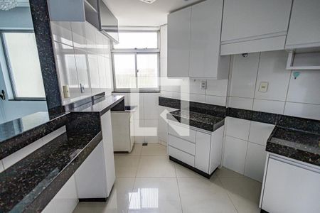 Cozinha de apartamento à venda com 2 quartos, 54m² em Padre Eustáquio, Belo Horizonte