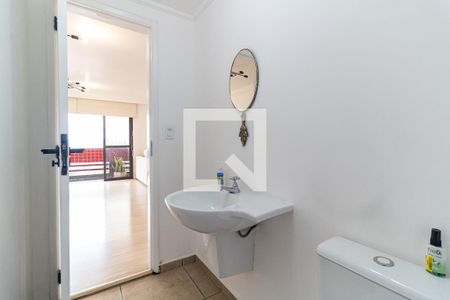 Lavabo de apartamento para alugar com 3 quartos, 140m² em Saúde, São Paulo