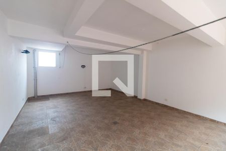 Casa à venda com 137m², 2 quartos e 3 vagas Casa à venda com 137m², 2 quartos e 3 vagasGaragem