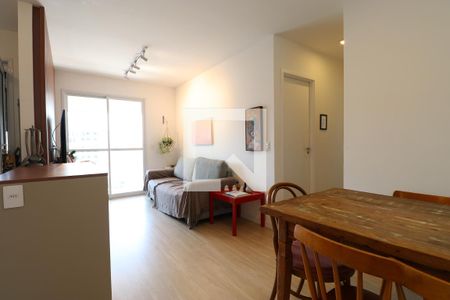 Sala de apartamento à venda com 2 quartos, 64m² em Vila Ipojuca, São Paulo