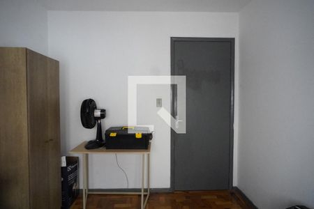 Quarto 2 de apartamento à venda com 3 quartos, 64m² em Rio Branco, Porto Alegre