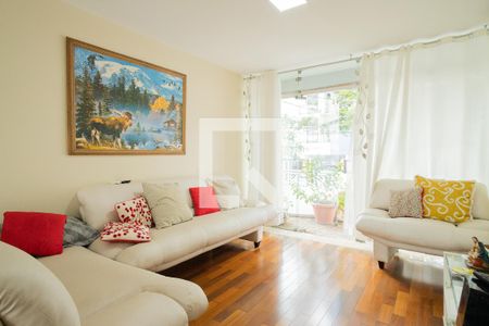 Sala de casa à venda com 4 quartos, 280m² em Nova Petrópolis, São Bernardo do Campo