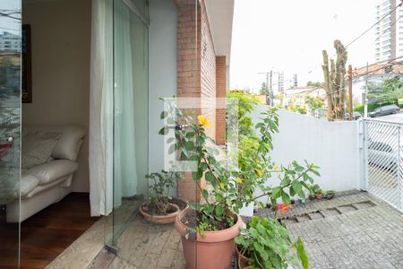 Sacada  de casa à venda com 4 quartos, 280m² em Nova Petrópolis, São Bernardo do Campo