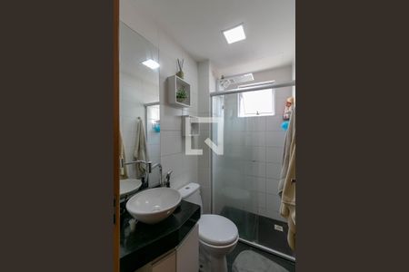 Banheiro  de apartamento à venda com 2 quartos, 48m² em Bandeirantes (pampulha), Belo Horizonte