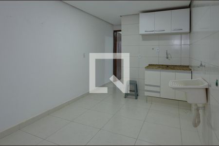 Sala/Cozinha de apartamento para alugar com 1 quarto, 35m² em Recreio dos Bandeirantes, Rio de Janeiro