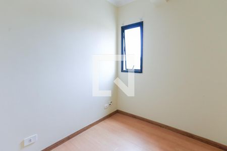 Quarto de apartamento para alugar com 3 quartos, 68m² em Caxingui, São Paulo