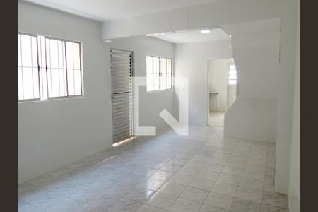 Sala de casa para alugar com 2 quartos, 130m² em Jardim Peri, São Paulo