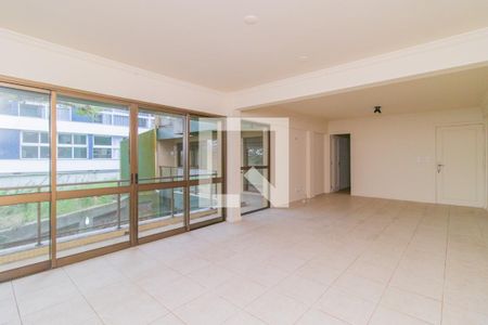 Sala de apartamento para alugar com 3 quartos, 145m² em Vila Assunção, Porto Alegre