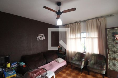 Sala de casa para alugar com 2 quartos, 70m² em Trindade, São Gonçalo