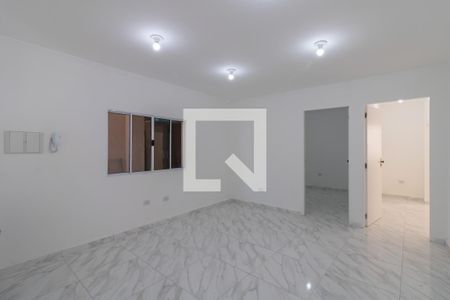 Sala / Cozinha de casa para alugar com 2 quartos, 42m² em Vila Sao Pedro, Guarulhos