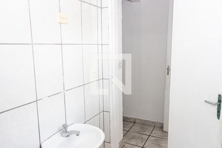 Banheiro de casa para alugar com 1 quarto, 30m² em Socorro, São Paulo