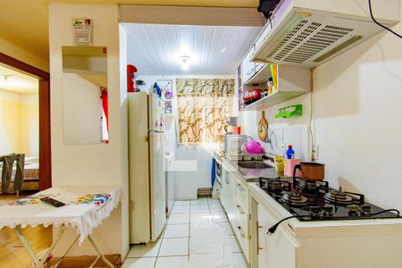 Cozinha  de apartamento à venda com 2 quartos, 45m² em Rio Branco, Canoas