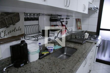 Apartamento à venda com 140m², 3 quartos e 2 vagas Apartamento à venda com 140m², 3 quartos e 2 vagasCozinha