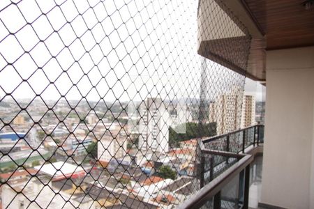 Apartamento à venda com 140m², 3 quartos e 2 vagas Apartamento à venda com 140m², 3 quartos e 2 vagasSacada