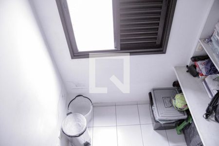 Apartamento à venda com 140m², 3 quartos e 2 vagas Apartamento à venda com 140m², 3 quartos e 2 vagasDespensa