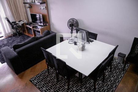 Apartamento à venda com 140m², 3 quartos e 2 vagas Apartamento à venda com 140m², 3 quartos e 2 vagasSala