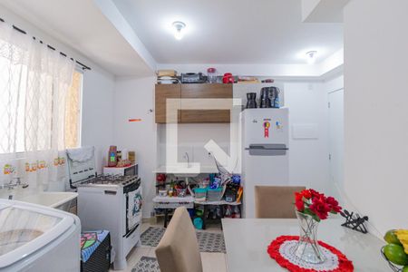 Cozinha e área de serviço de apartamento à venda com 2 quartos, 38m² em Santa Maria, Osasco