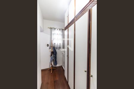Closet de casa à venda com 2 quartos, 180m² em Vila Aurora (zona Norte), São Paulo
