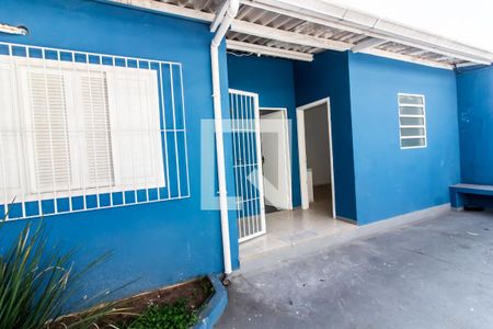 Casa à venda com 250m², 5 quartos e 9 vagas Casa à venda com 250m², 5 quartos e 9 vagasEdícula