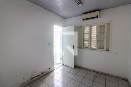 Casa à venda com 250m², 5 quartos e 9 vagas Casa à venda com 250m², 5 quartos e 9 vagasQuarto 2 Edícula