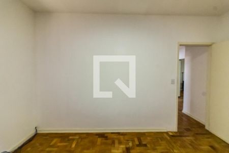 Casa à venda com 250m², 5 quartos e 9 vagas Casa à venda com 250m², 5 quartos e 9 vagasQuarto 3