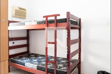 Quarto 2 de casa para alugar com 3 quartos, 140m² em Centro, São Vicente