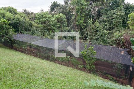 Casa de condomínio à venda com 450m², 4 quartos e 3 vagas Casa de condomínio à venda com 450m², 4 quartos e 3 vagasQuintal