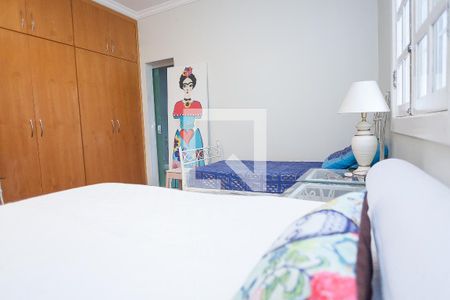 Casa de condomínio à venda com 450m², 4 quartos e 3 vagas Casa de condomínio à venda com 450m², 4 quartos e 3 vagasSuite 2