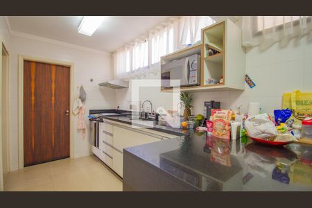 Apartamento à venda com 102m², 2 quartos e 1 vaga Apartamento à venda com 102m², 2 quartos e 1 vagaCozinha