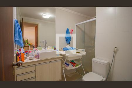 Apartamento à venda com 102m², 2 quartos e 1 vaga Apartamento à venda com 102m², 2 quartos e 1 vagaBanheiro da Suíte