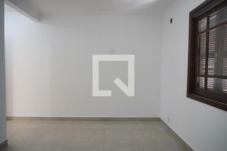 Quarto 1 de casa para alugar com 2 quartos, 149m² em Jardim Itu, Porto Alegre