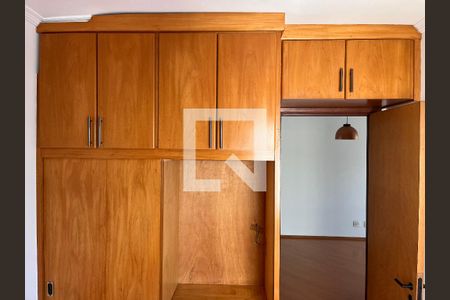Quarto 01 de apartamento à venda com 3 quartos, 69m² em Vila Pompéia, São Paulo