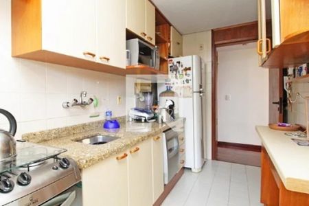 Apartamento à venda com 3 quartos, 81m² em Passo d’Areia, Porto Alegre