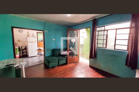 Sala de casa à venda com 5 quartos, 135m² em Veloso, Osasco