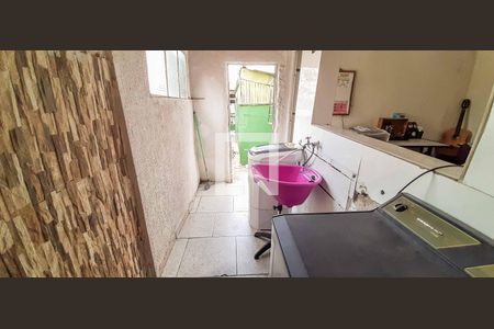 Casa à venda com 135m², 5 quartos e 2 vagas