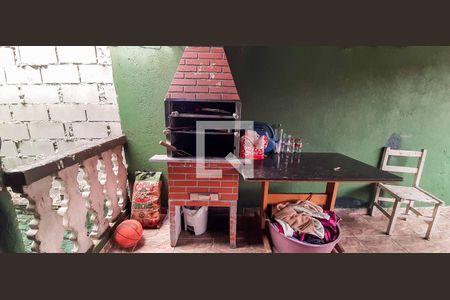 Casa à venda com 135m², 5 quartos e 2 vagas