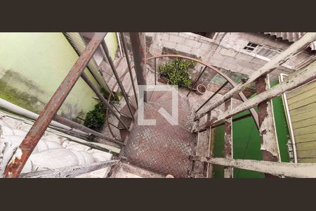 Casa à venda com 135m², 5 quartos e 2 vagas